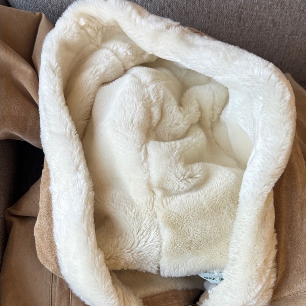 Shearling-Lined Hooded Suede Jacket - Cream Trim - Picture 15 of 16